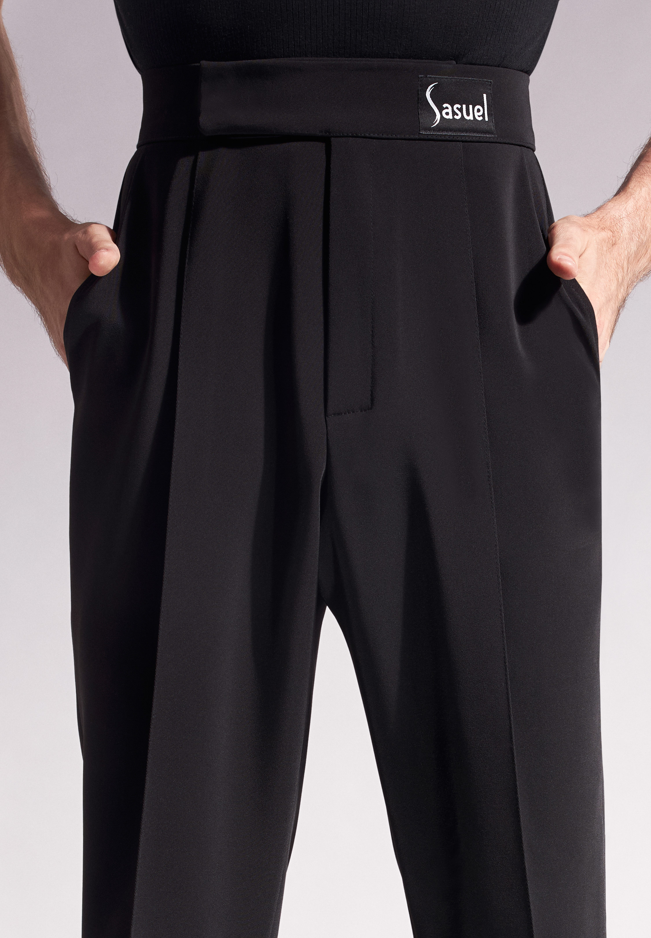 Amazon.com: Amazon Essentials Men's Slim-Fit Wrinkle-Resistant Stretch  Dress Pant, Black, 28W x 28L : Clothing, Shoes & Jewelry