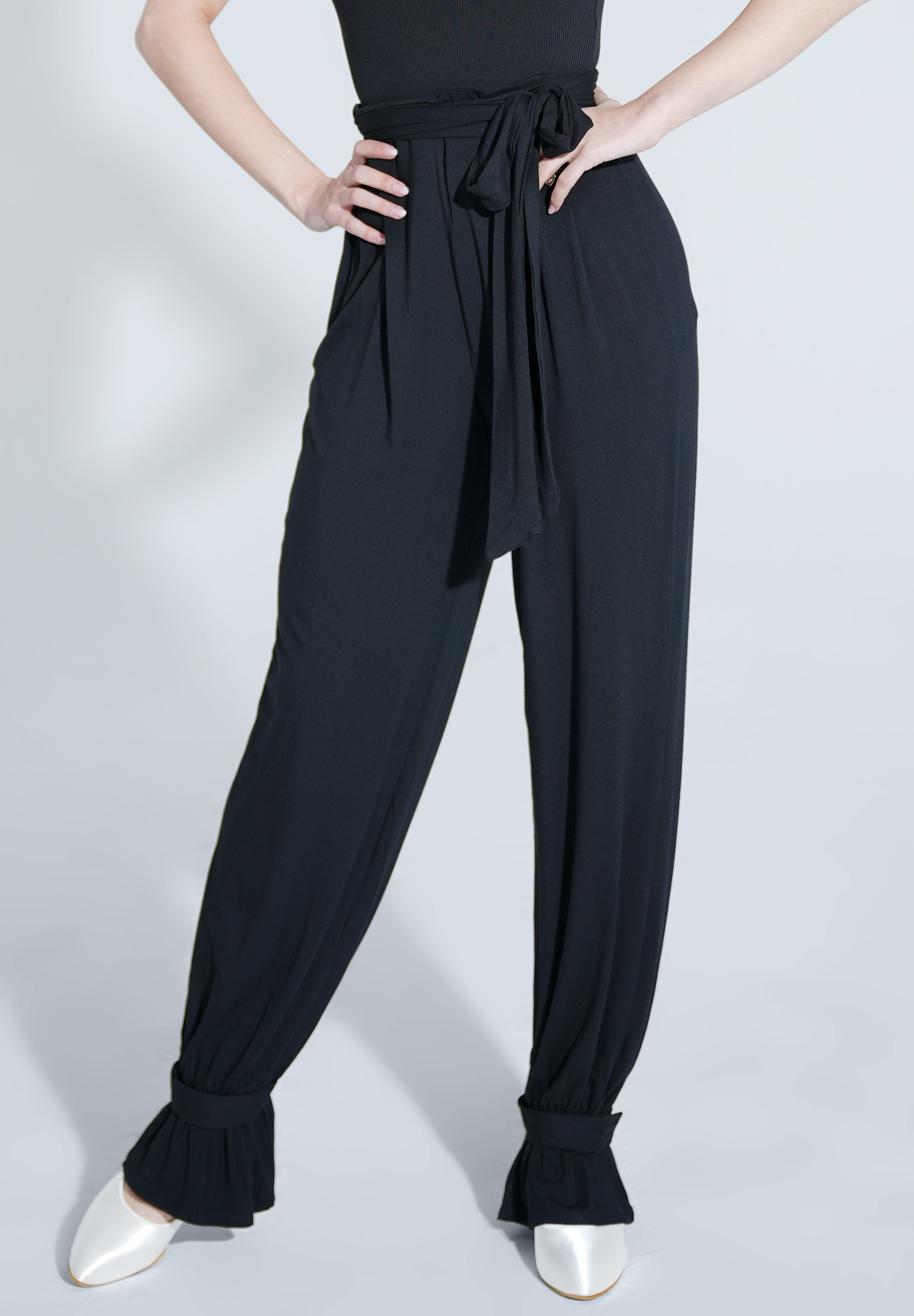 TID Frilled Hem Practice Trousers M005-Black