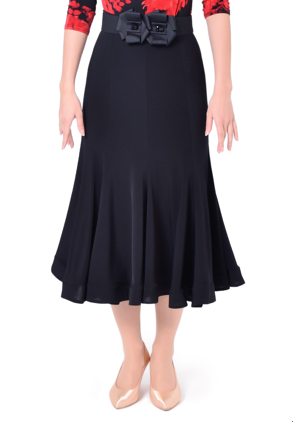 https://www.danceshopper.com/images/dancewear/womanswear/skirt/Taka-Essential-Flared-Practice-Skirt-KR1808RA-SK171-All_black-b.jpg?width=1500&height=2160&f.sharpen=10&a.Contrast=0&a.Saturation=0&a.Brightness=0&v=2024