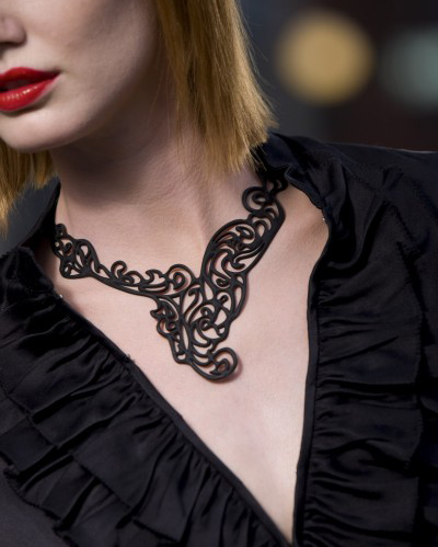 Pelure Baroco Necklace-Black