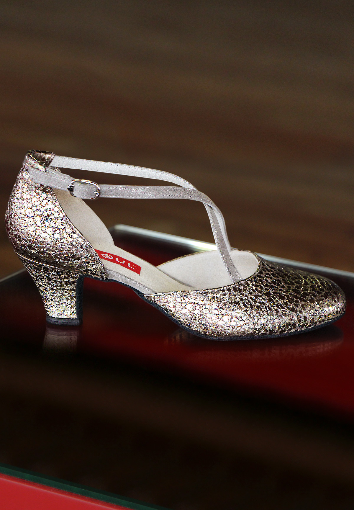 Paoul 17 Women Dance Shoes-Down Stone Kid / Pearled Gold Leather